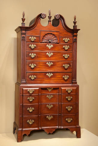 Chippendale Blocked and Figured Mahogany Chest-on-Chest