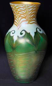 Baluster vase with pulled feather design